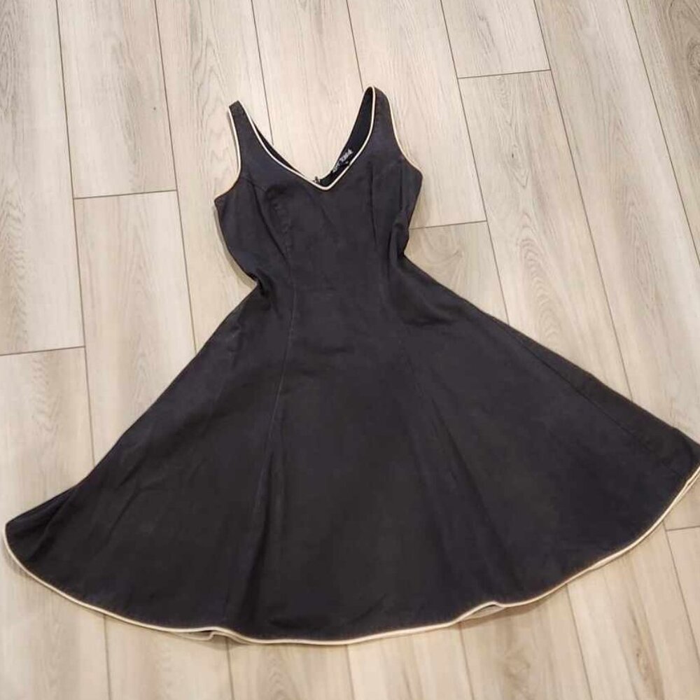 Betsy Johnson cotton denim black dress size 6